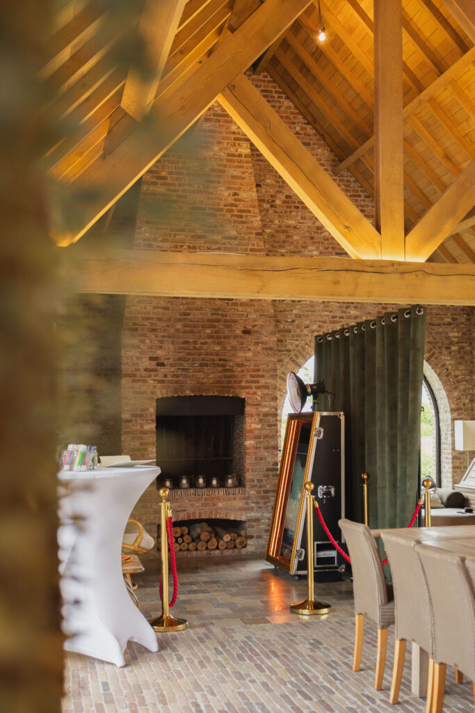 Magic Mirror, magic mirror photobooth, fotobooth, fotobooth west-vlaanderen, photobooth west-vlaanderen, west-vlaanderen, Staden, feestzaal west-vlaanderen, trouwlocatie west-vlaanderen